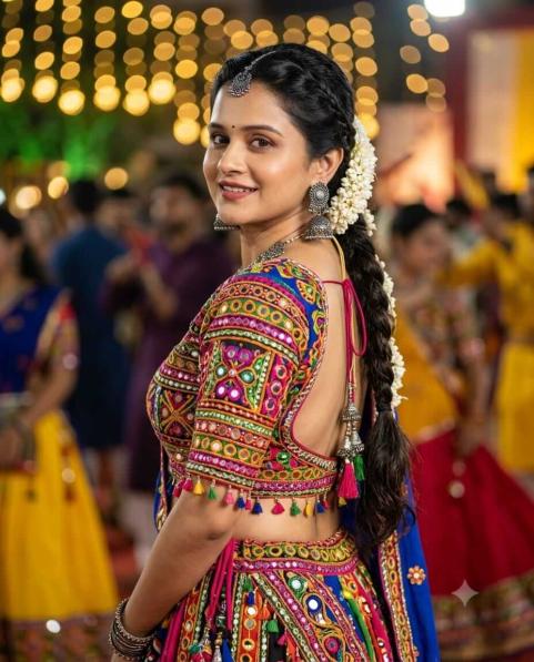 Chatgpt Garba Portrait with Multicolor Mirror